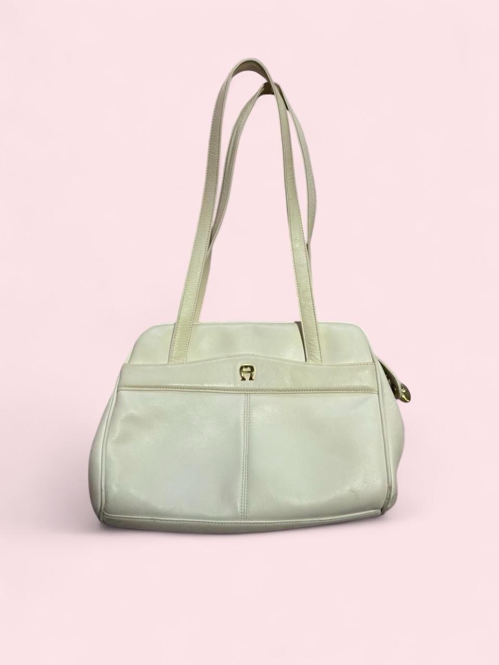 Etienne Aigner Cream Leather Shoulder Bag